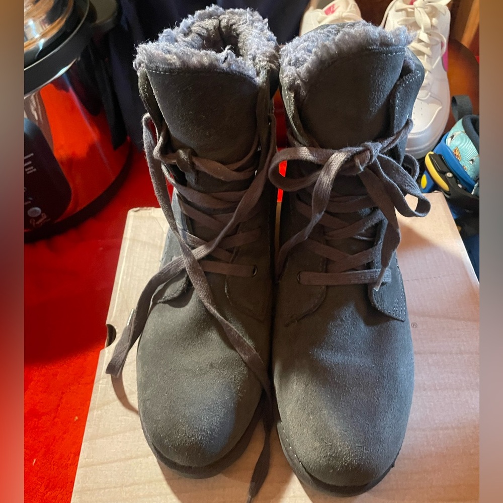 Women's Gray Suede Platform Boots